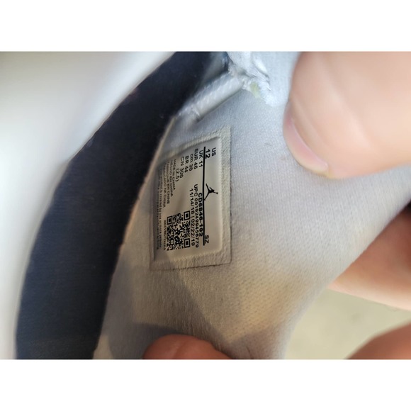 jordan 11 low blue snake size 12 - Picture 4 of 10